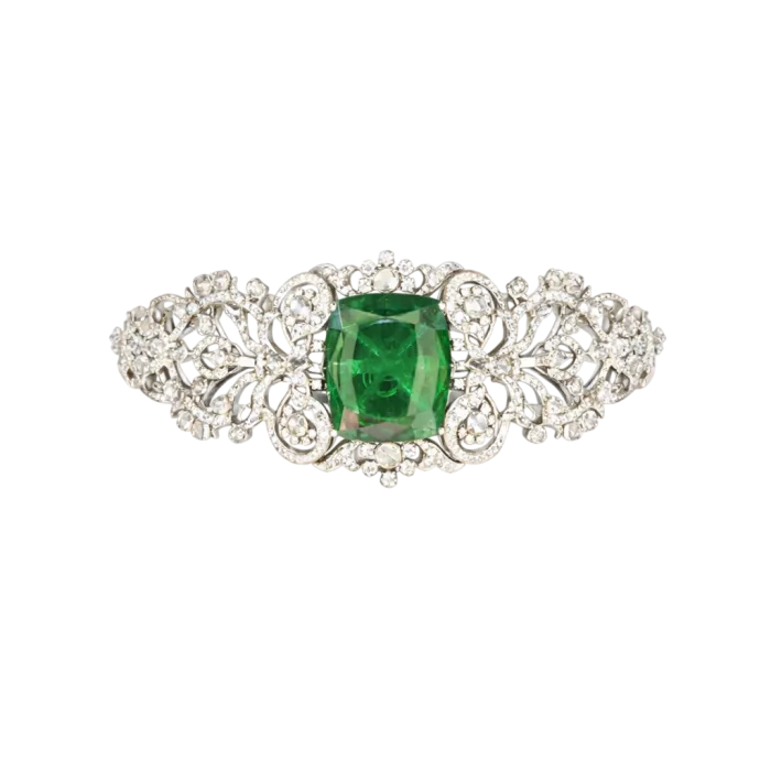 Modern rosecut diamond choker with changeable centre stone